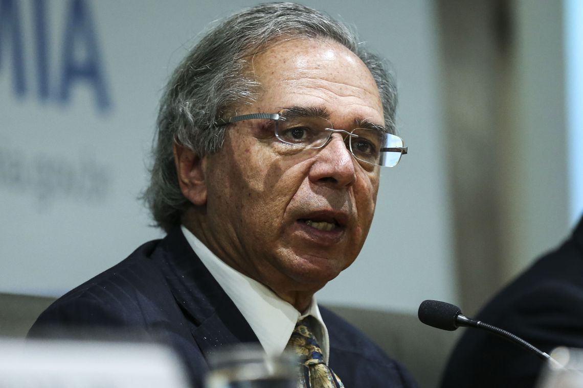 Paulo Guedes cancela participação na reunião anual do Fundo Monetário Internacional