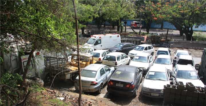 Prefeitura de Ipatinga arrecada recursos com leilão de 29 lotes de automóveis