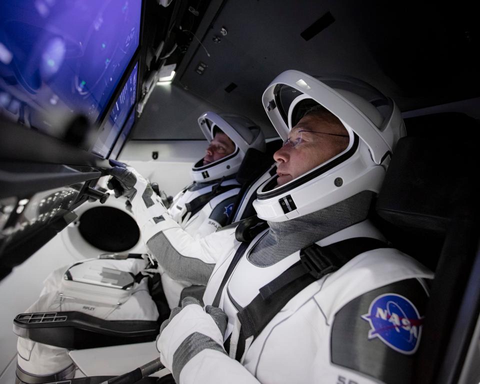 AO VIVO 🔴 Astronautas da Nasa já estão na nave